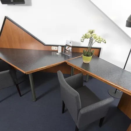 Laforsch 아파트호텔