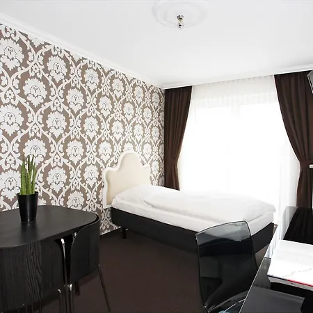 Laforsch Aparthotel 3*